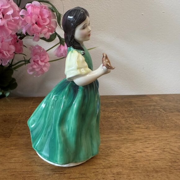 Royal Doulton Georgina‎ Figurine HN2377 Kate Greenaway 1980 Vintage Bone China - Picture 2 of 6